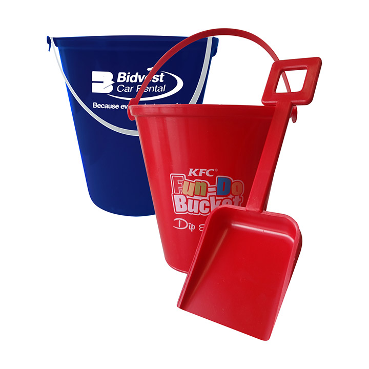 bucket-and-spade-01